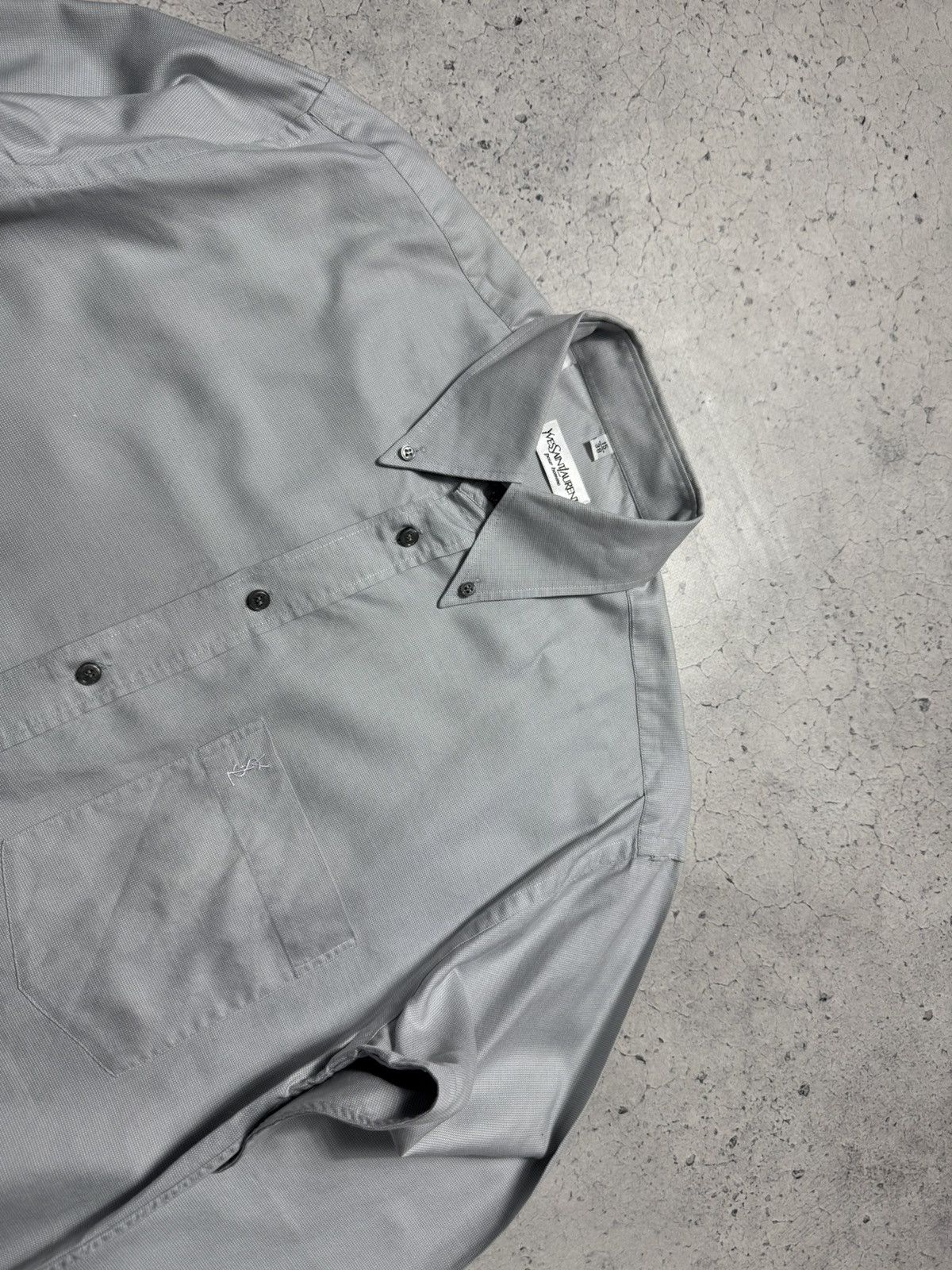 Yves Saint Laurent Yves Saint Laurent YSL Luxury Button Up Shirt Size US M / EU 48-50 / 2 - 4 Thumbnail