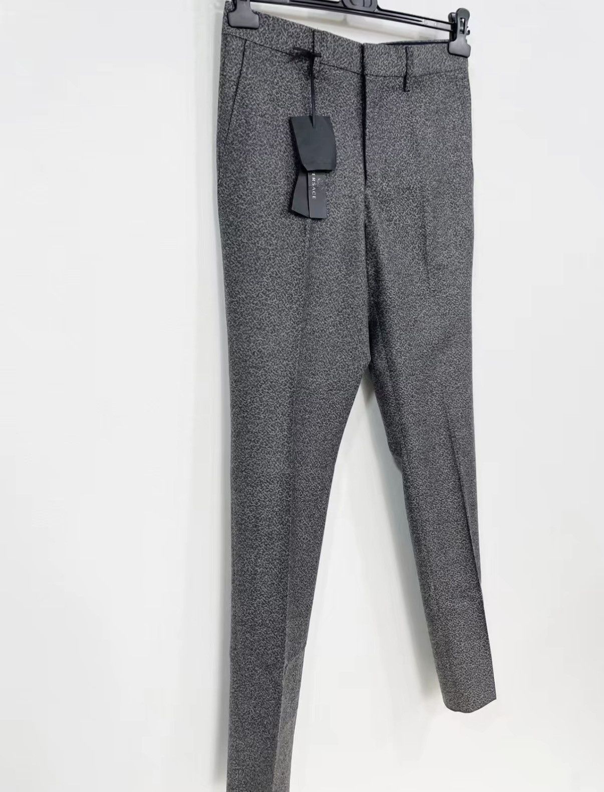 Versace VERSACE Mainline 100% Wool Casual Pants J30 Size US 32 / EU 48 - 1 Thumbnail