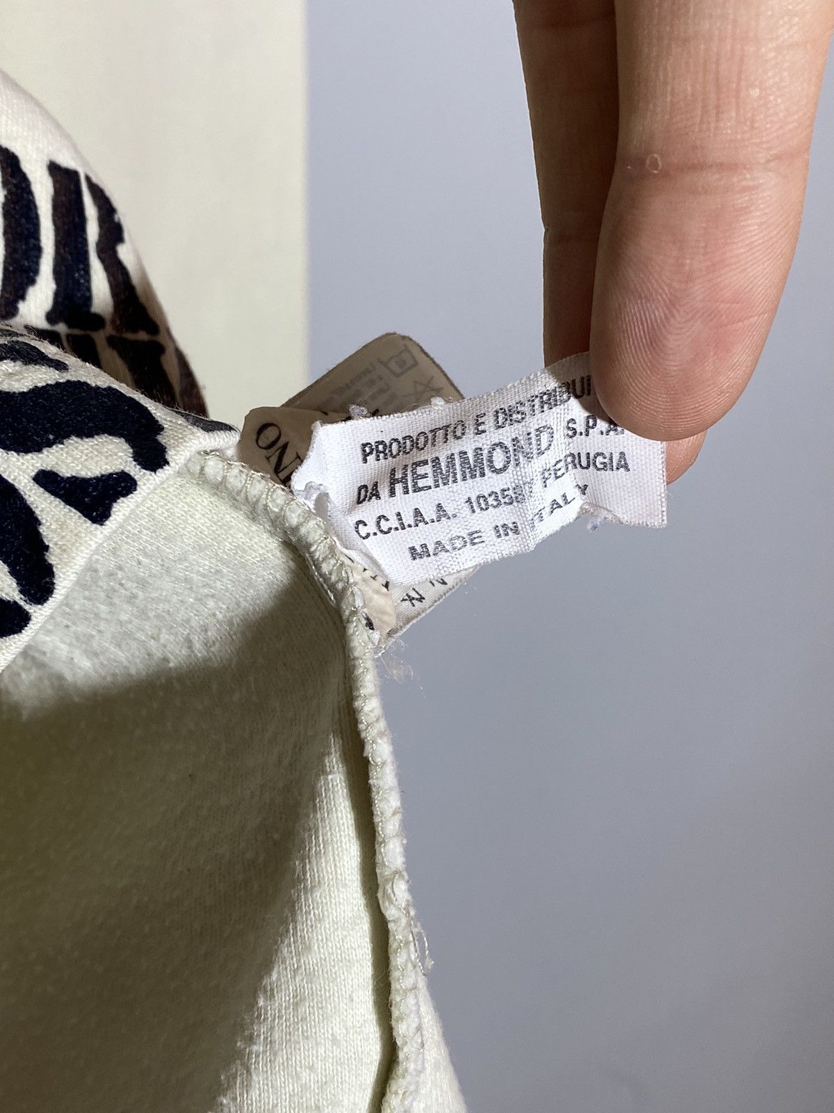 Valentino × Vintage Vintage Valentino A/W 1992 sweatshirt Size US L / EU 52-54 / 3 - 11 Thumbnail
