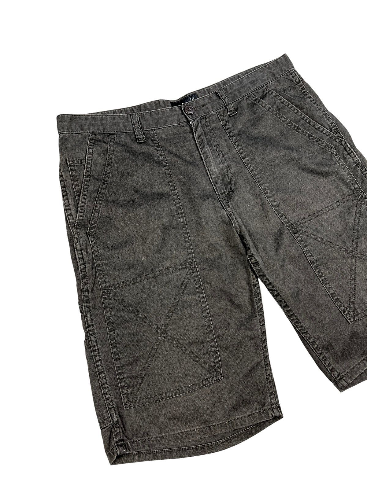 Undercover × Uniqlo Undercover x Uniqlo Carpenter Shorts Size US 34 / EU 50 - 4 Thumbnail