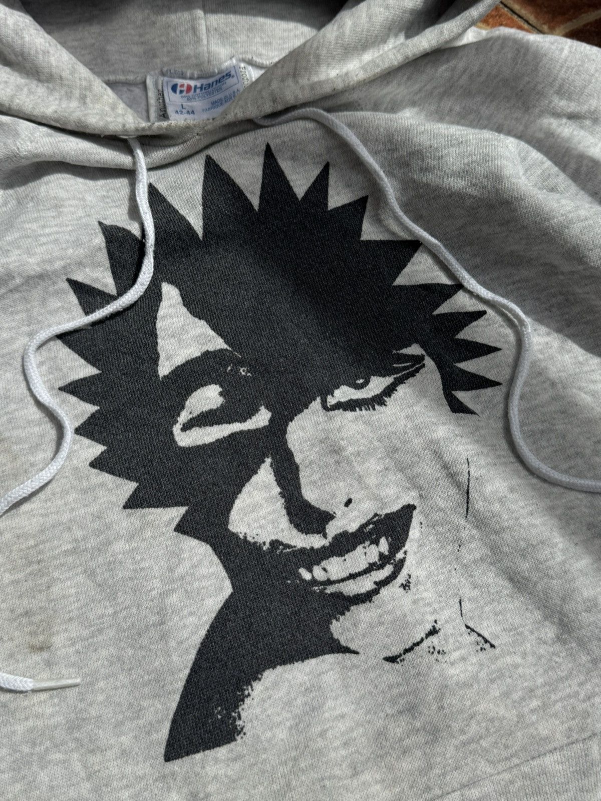 Hanes Vintage Gimme five x Judy blame (punk graphic) hoodie Size US L / EU 52-54 / 3 - 4 Thumbnail