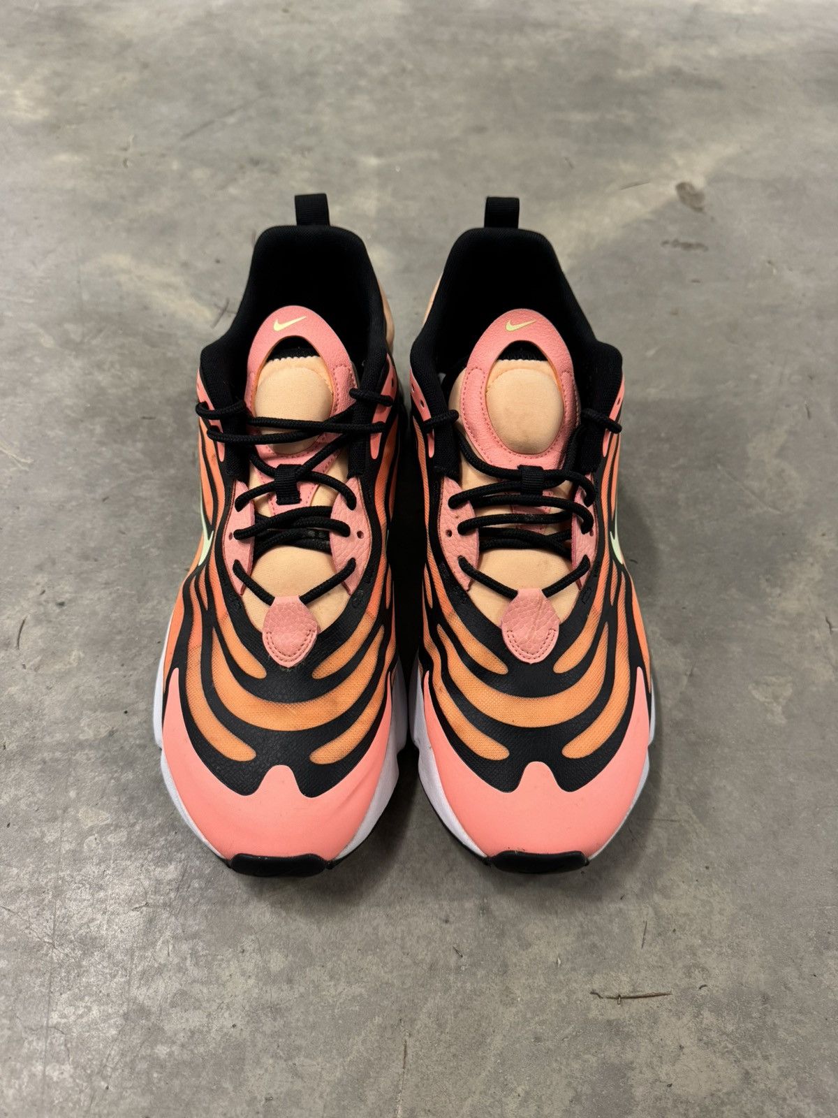 Nike Nike Air Max 200 Sunrise Size 11.5 Size US 11.5 / EU 44-45 - 4 Thumbnail