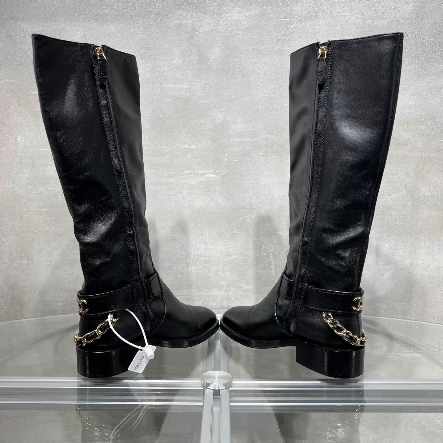 Chanel Chanel Black Gold CC Chain Knee-High Boots 35 Size US 4.5 / IT 34.5 - 5 Thumbnail