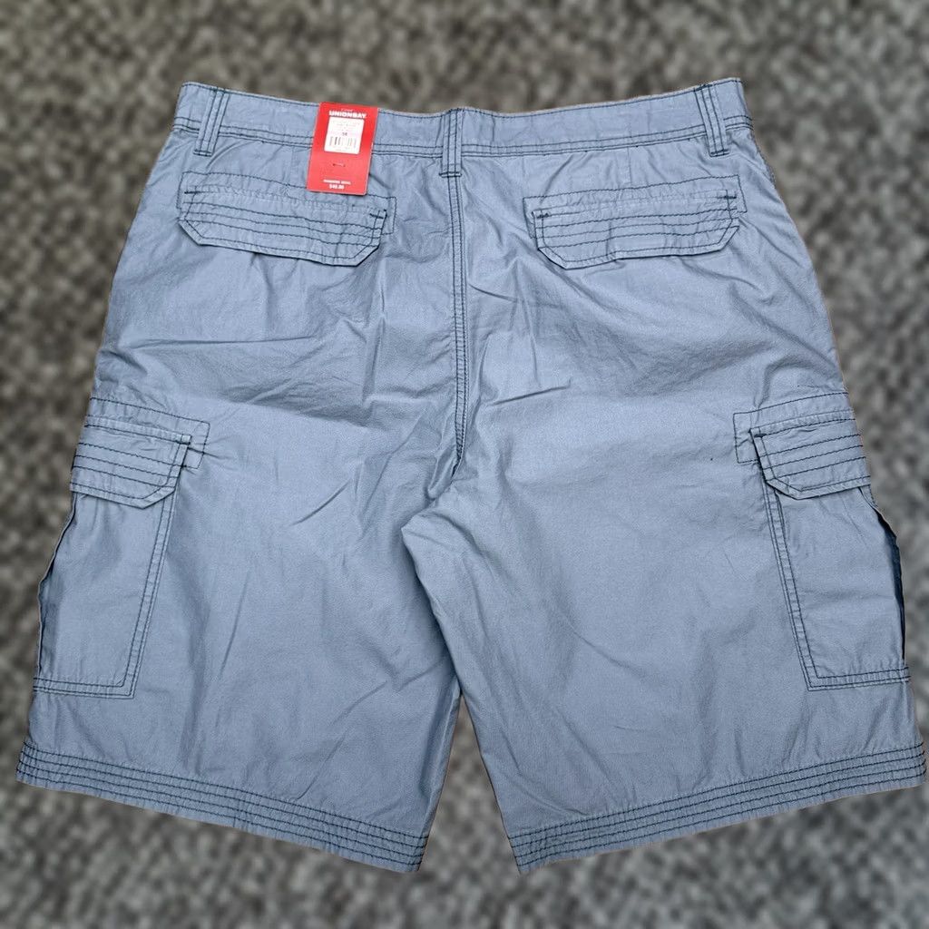 Vintage VINTAGE Shorts Mens 38 Blue Union Bay Cargo Tidal Wave Mason New Size US 38 / EU 54 - 1 Thumbnail
