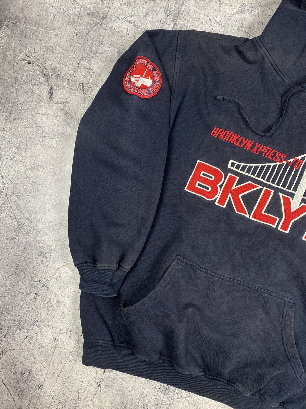 Vintage Vintage 90s Brooklyn New York Distressed Rap Hoodie Size US XXL / EU 58 / 5 - 4 Thumbnail