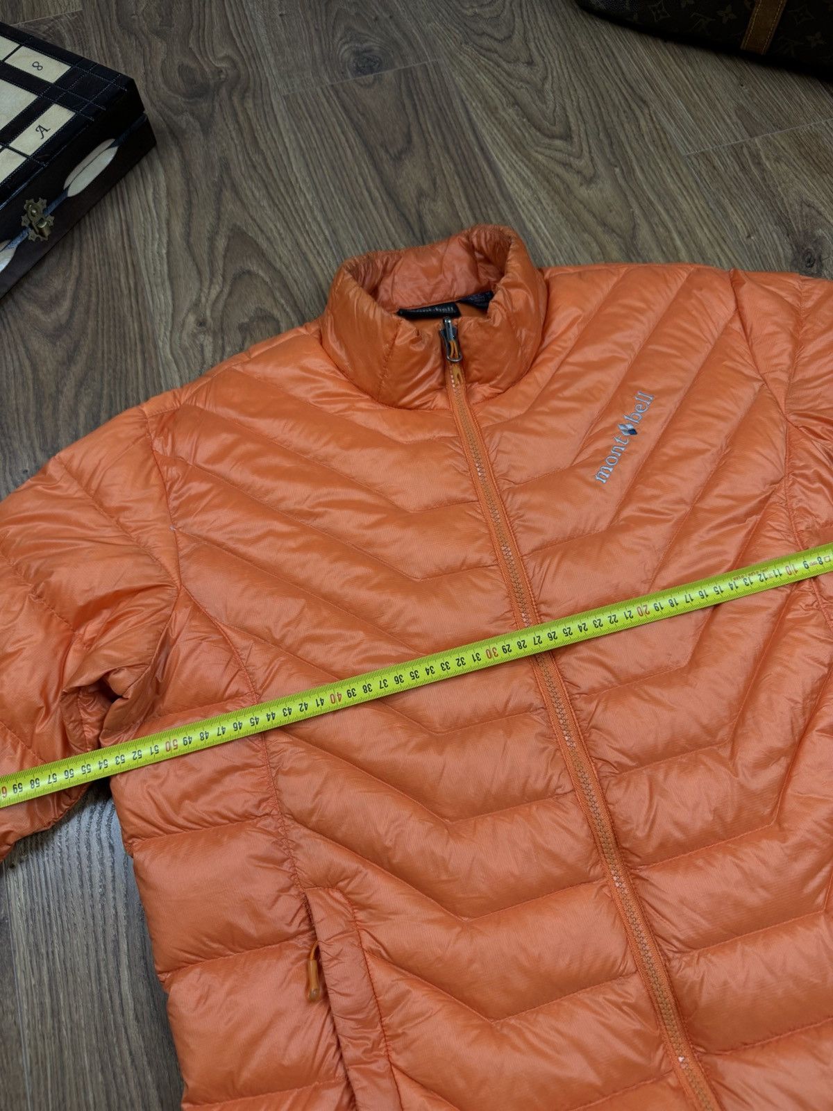 Montbell Down jacket MontBell Japan original casual outdoors item Size US M / EU 48-50 / 2 - 5 Thumbnail