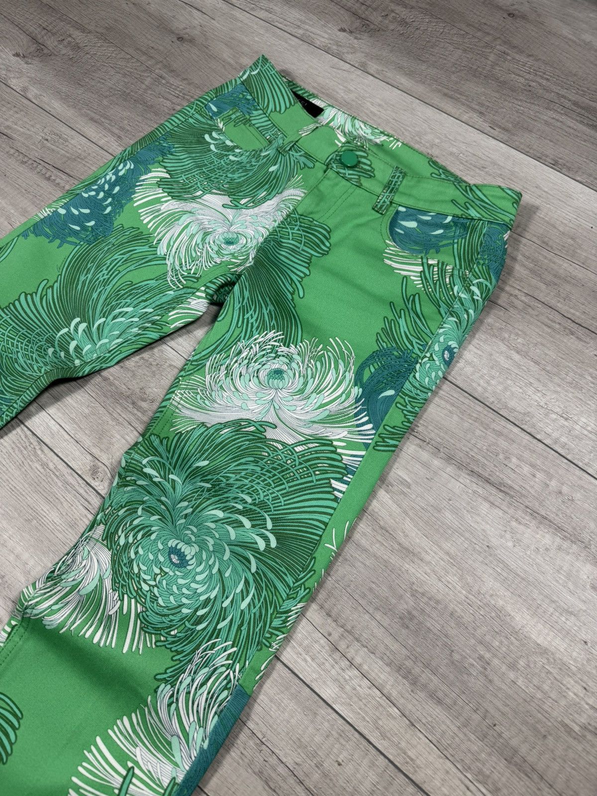 Gucci Gucci Green Floral Print Cotton Holiday Jeans Size 36 Rare Size 36" / US 14 / IT 50 - 2 Thumbnail