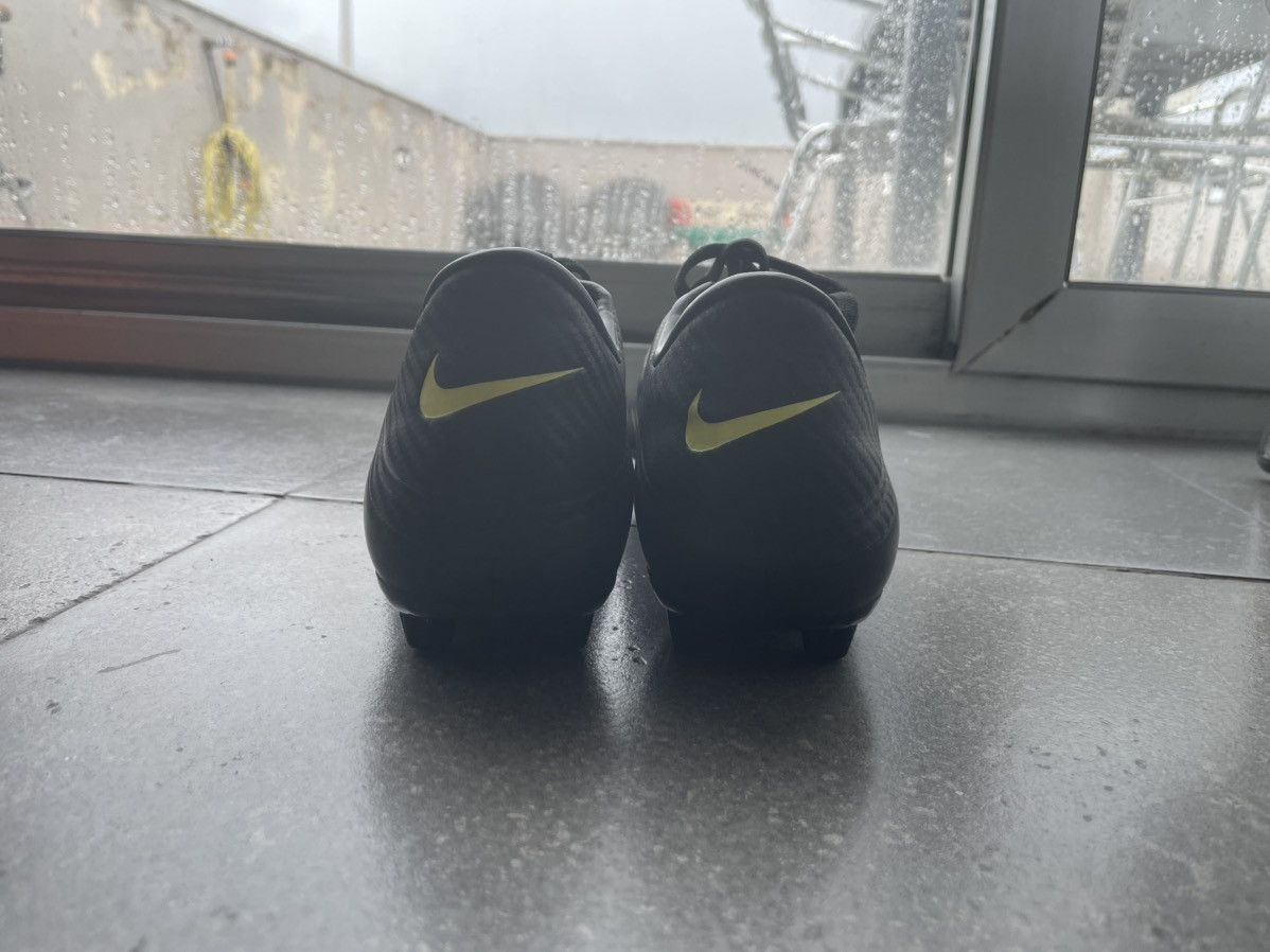Nike Nike Mercurial Veloci 5 HG-E Size US 10 / EU 43 - 4 Thumbnail