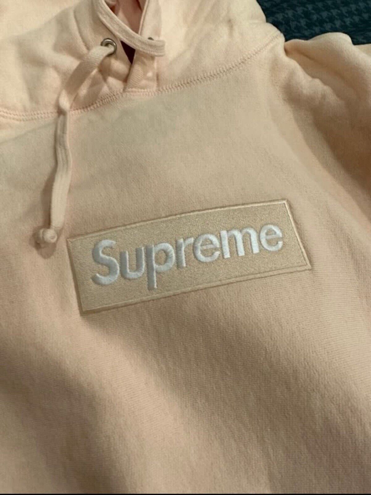 Supreme Supreme Box Logo Hoodie, HOODED SWEATSHIRT PEACH FW16 SIZE L Size US L / EU 52-54 / 3 - 3 Thumbnail