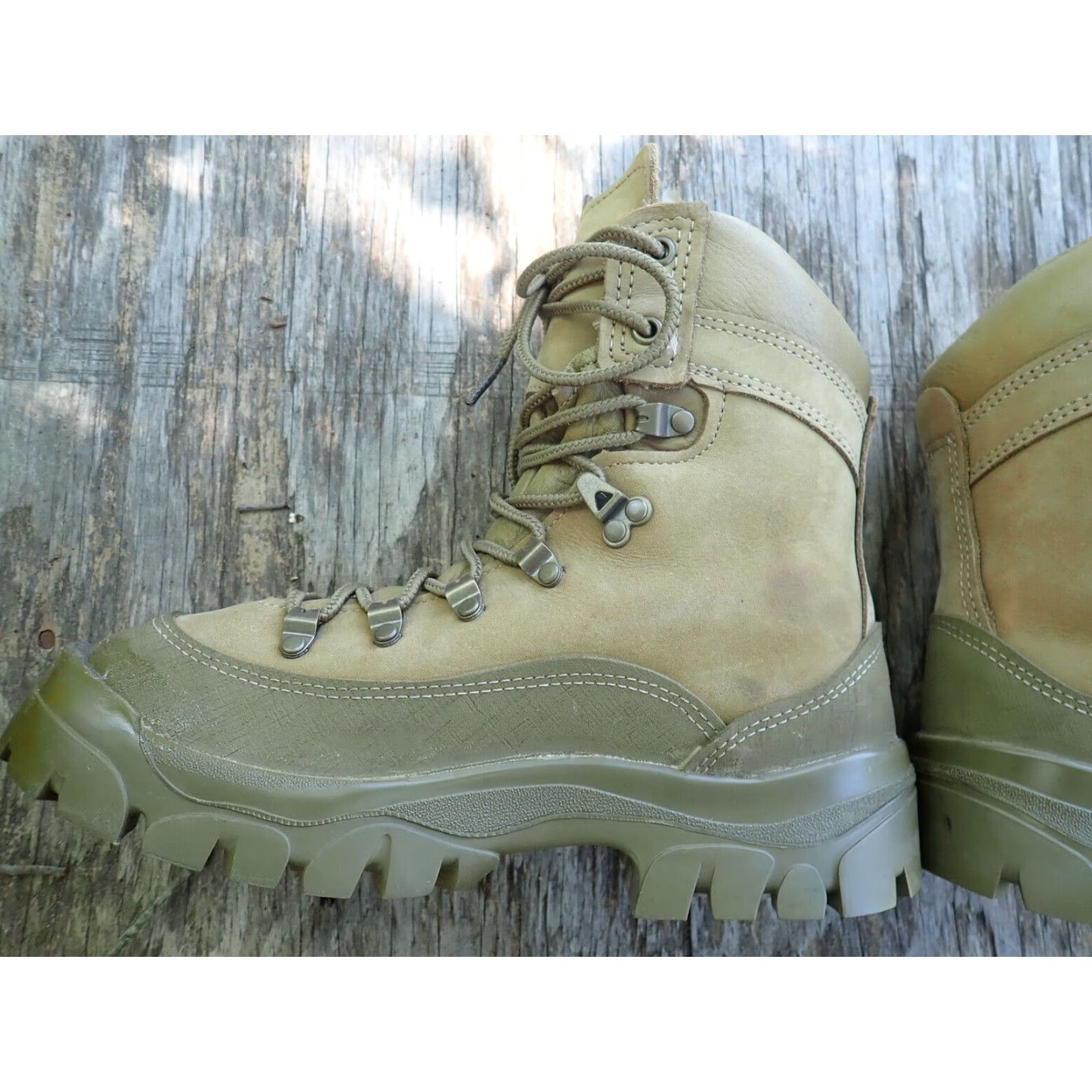 Vintage Belleville 950 Gore-Tex Hiking Boots Mens 5.5 Wide (Womens 7) Combat Military Size US 6 / IT 36 - 6 Thumbnail