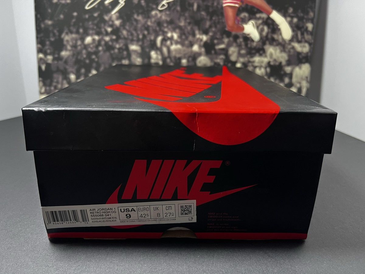Jordan Brand Nike Air Jordan 1 Retro OG High Royal Toe Sz 9 OG ALL RARE🔥 Size US 9 / EU 42 - 4 Thumbnail