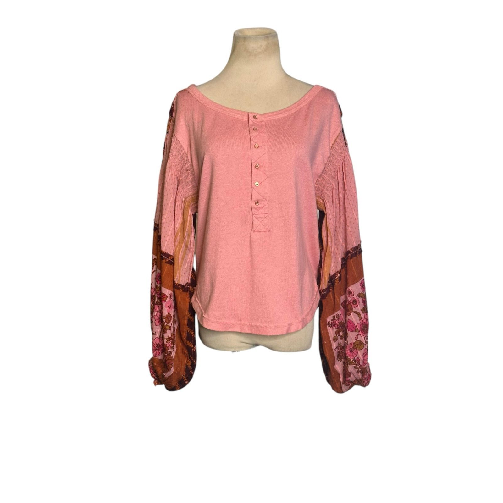 Free People Free People Light Magic Balloon Sleeves Henley top size XS Size XS / US 0-2 / IT 36-38 - 6 Thumbnail