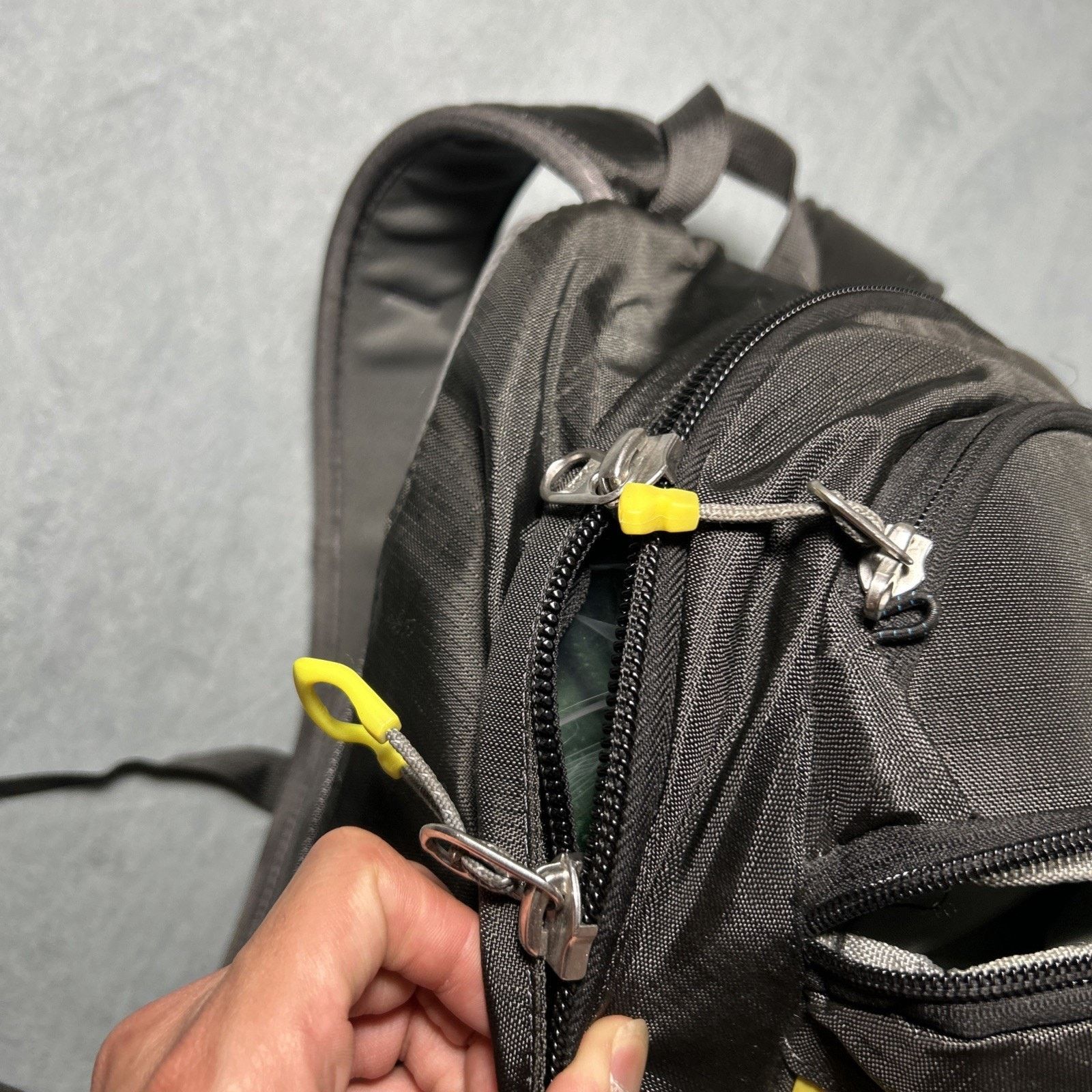 Other Thule EnRoute Strut Daypack Backpack 19L Goggle Case Top Size ONE SIZE - 11 Thumbnail