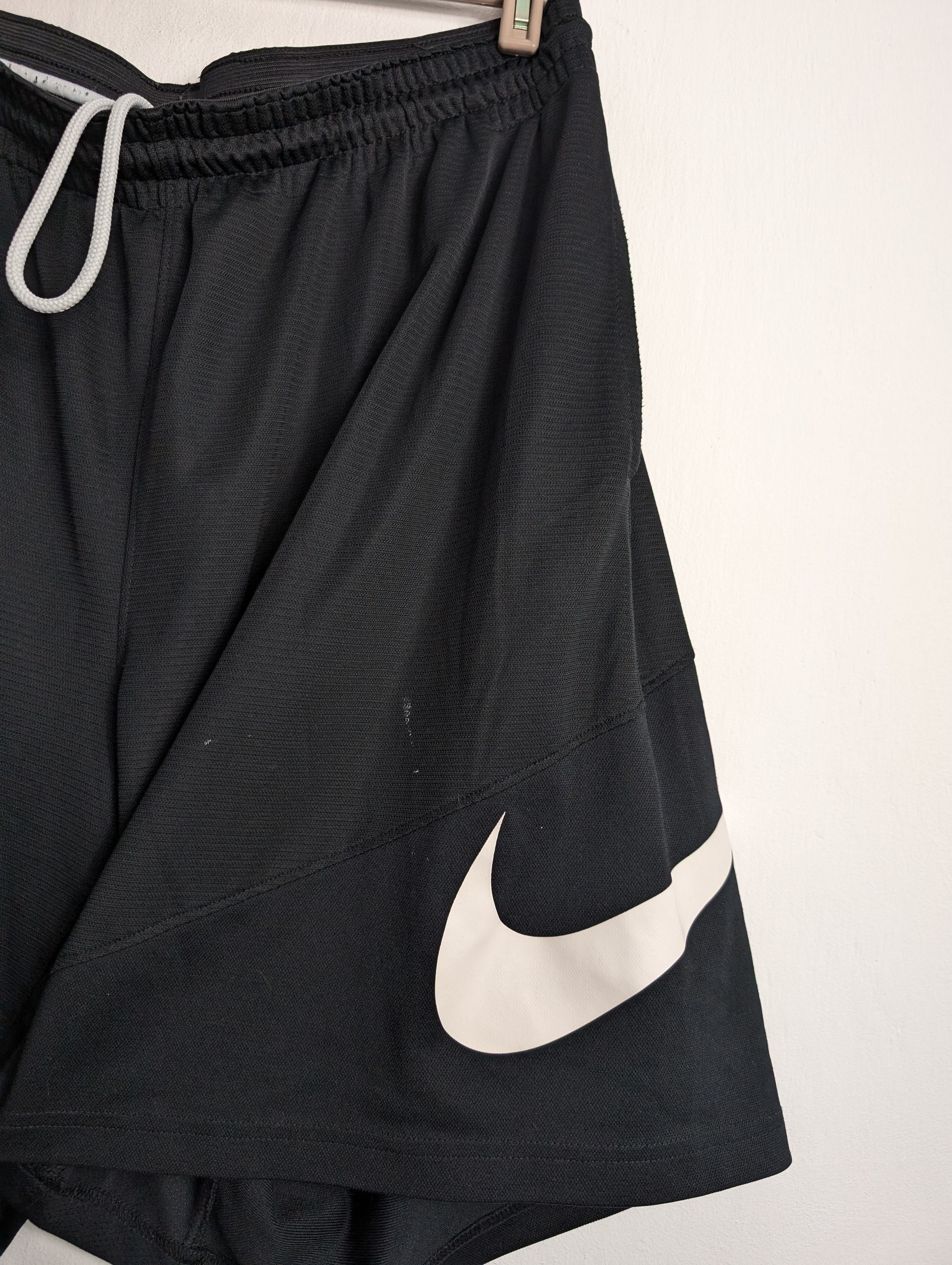 Nike Nike Sportswear Shorts Swoosh Size US 42 / EU 58 - 5 Thumbnail