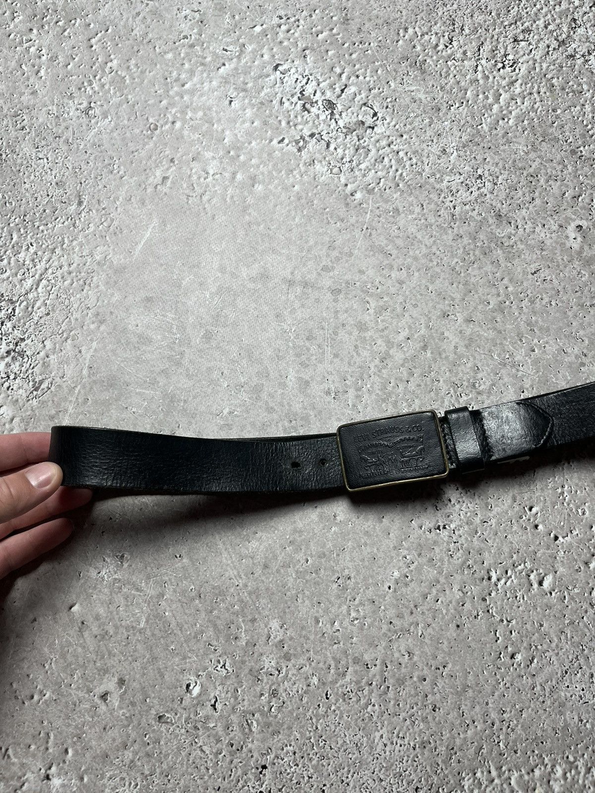 Levi's × Vintage Levis vintage metallic buckle leather tear belt big logo Size ONE SIZE - 3 Thumbnail