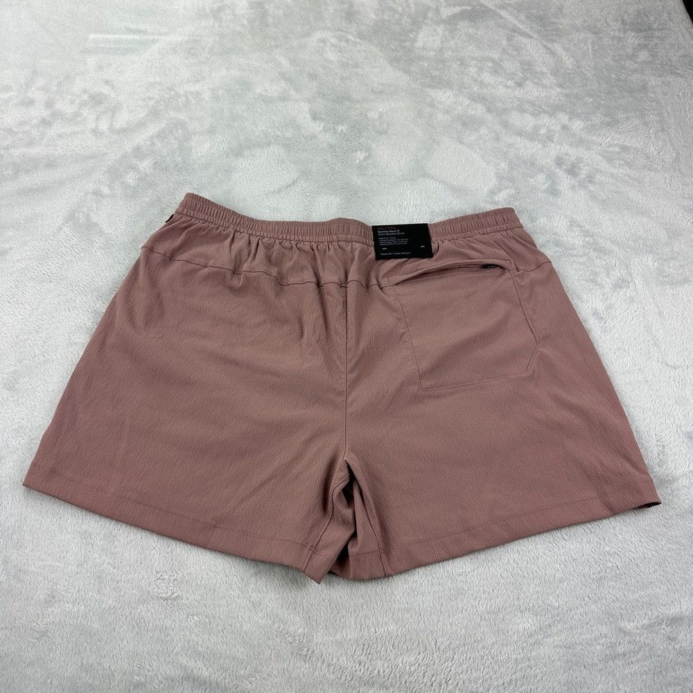 Lululemon Lululemon NWT Bowline 5" Shorts *Woven Twilight Rose Men Si Size US 40 / EU 56 - 9 Thumbnail
