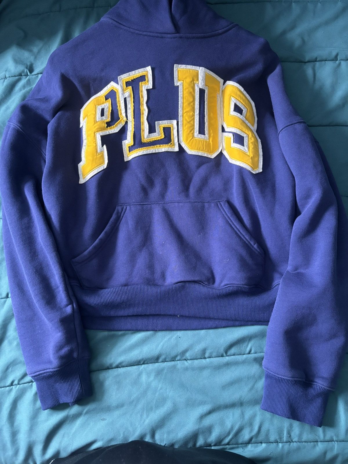 Other Plus One cropped hoodie Size US L / EU 52-54 / 3 - 1 Thumbnail