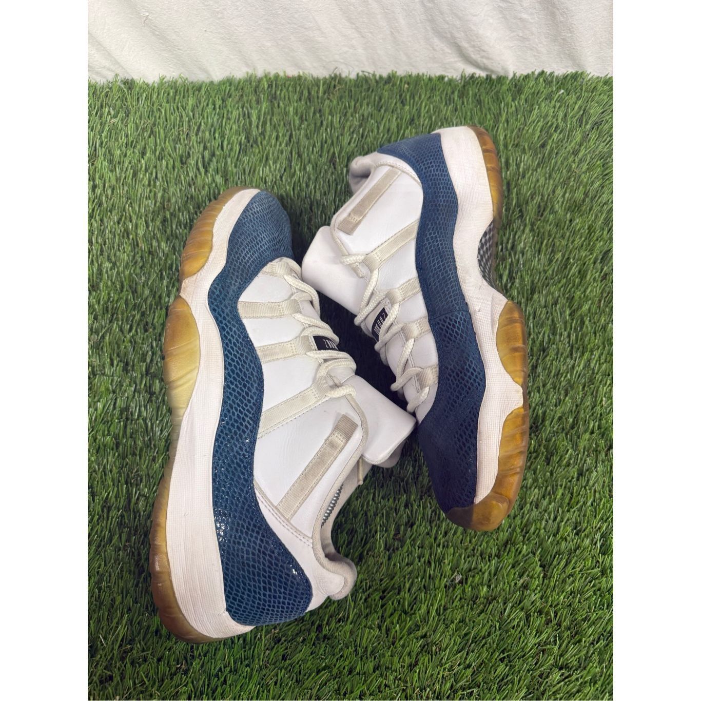 Jordan Brand Size 13 - Jordan 11 Retro Low Navy Snakeskin 2019 Size US 13 / EU 46 - 5 Thumbnail
