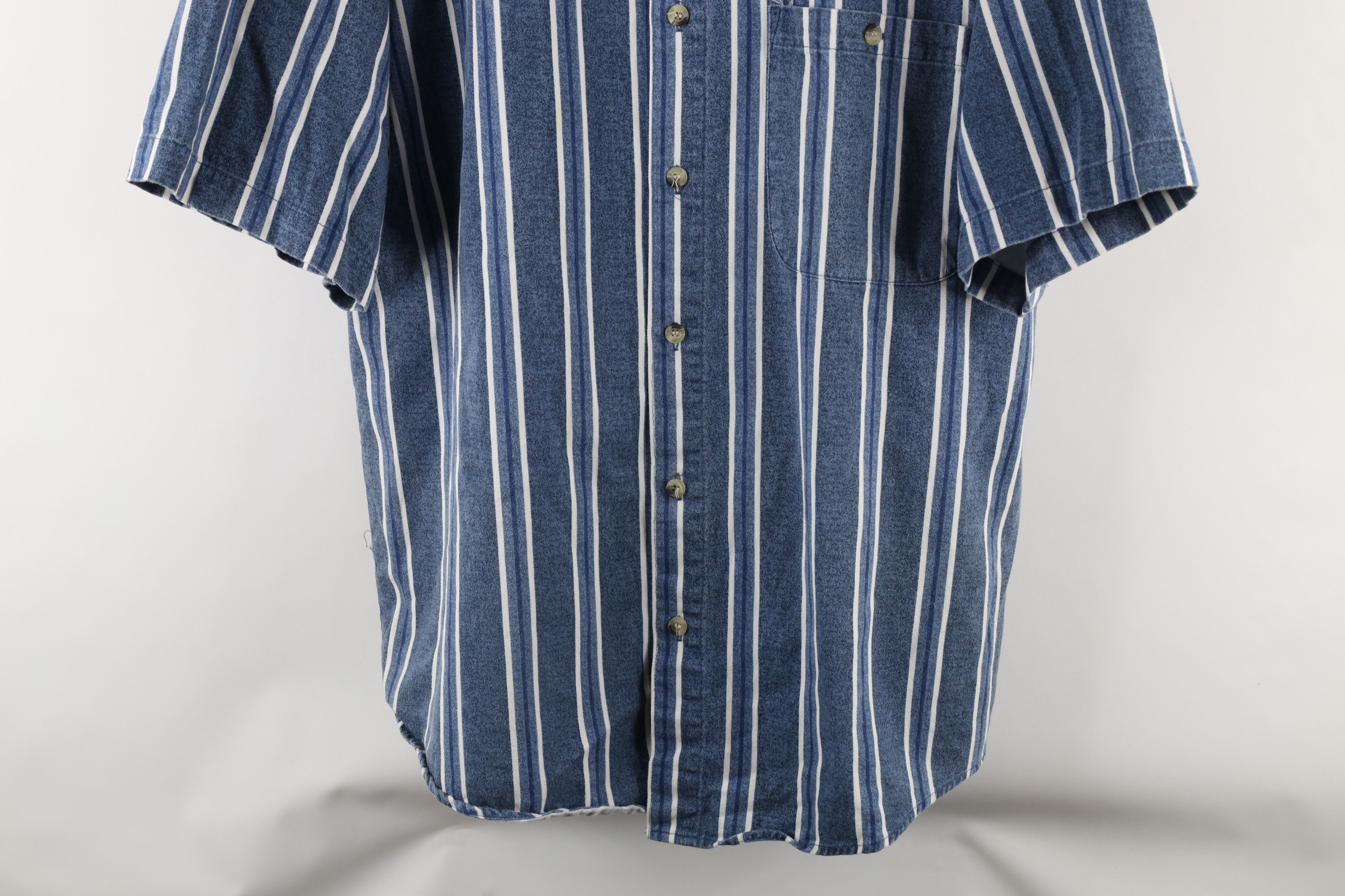 Vintage Vintage 90s Streetwear Striped Short Sleeve Button Shirt Size US L / EU 52-54 / 3 - 3 Thumbnail