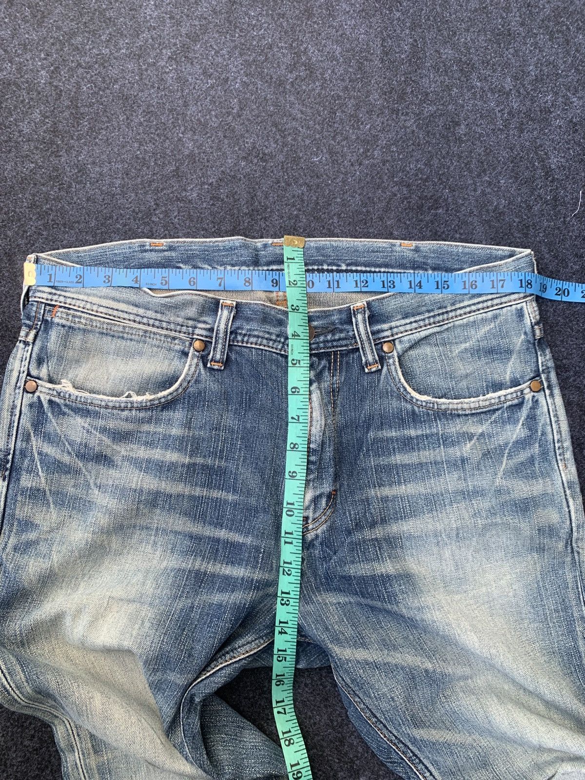 Wrangler Vintage Flare Wrangler lights wash jeans. Size US 36 / EU 52 - 5 Thumbnail