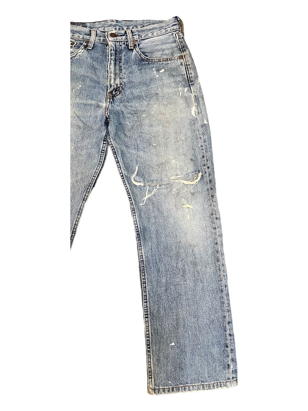 Levi's Vintage Levi’s Blue Wash Distressed Jeans Size US 29 - 3 Thumbnail