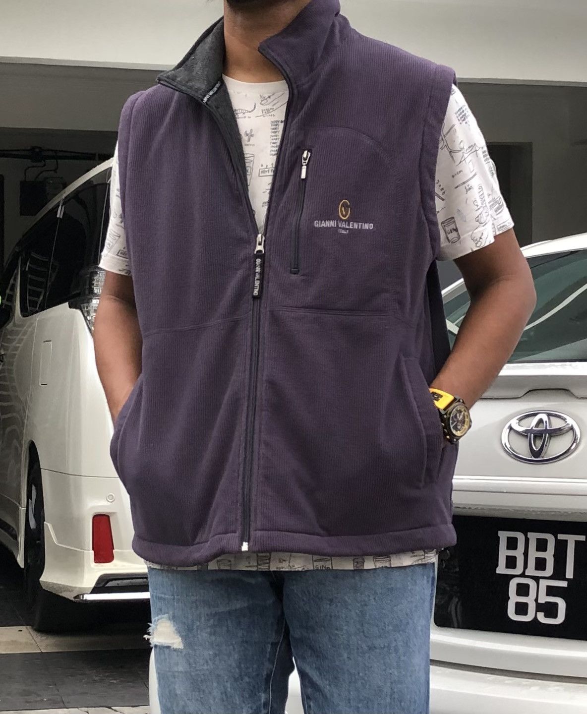 Gianni Valentino VTG GIANNI VALENTINO ITALY Corduroy Embroidered Logo Vest Size US L / EU 52-54 / 3 - 1 Thumbnail