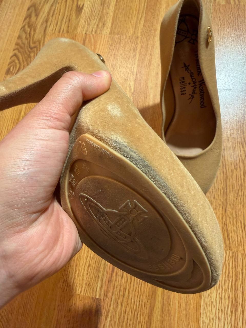 Melissa × Vivienne Westwood Vivienne Westwood x Melissa Anglomania Flocked Pumps Beige Size US 10 / IT 40 - 8 Thumbnail