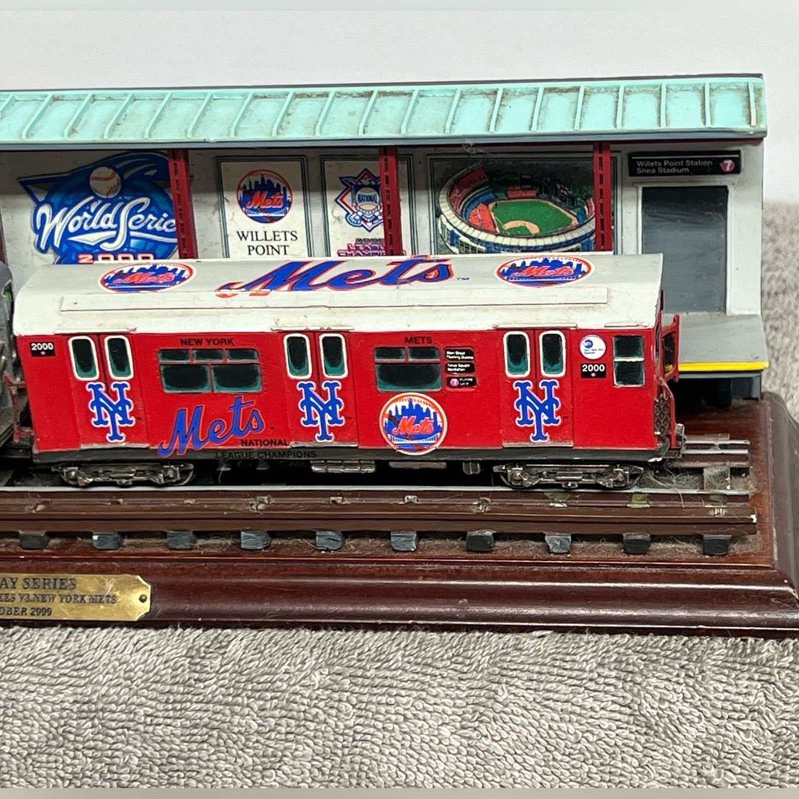 MLB Subway Series World Series Mets & Yankees Danbury Vintage Size ONE SIZE - 2 Thumbnail