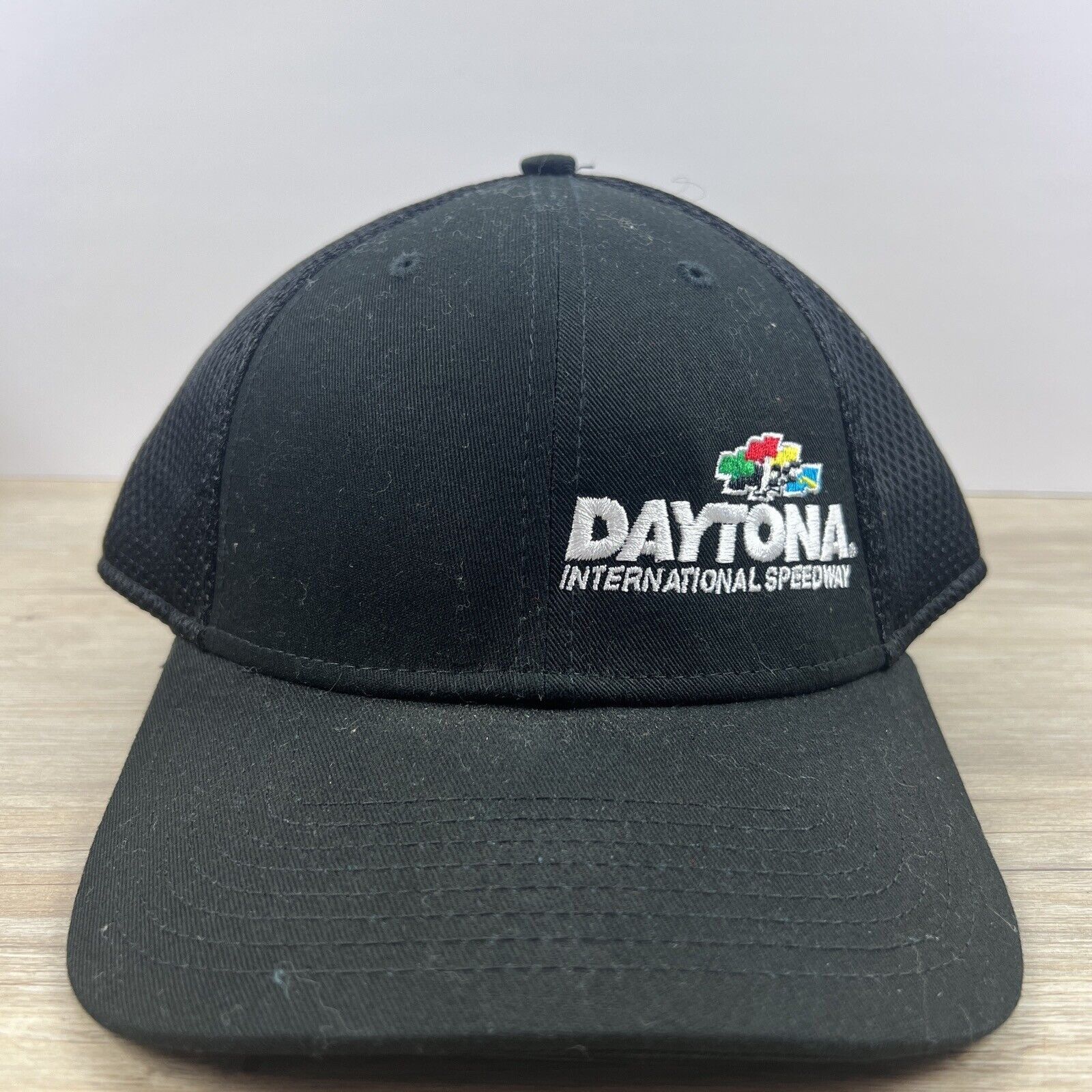 New Era Daytona International Speedway Snapback Hat Black Adjustable Size ONE SIZE - 1 Thumbnail