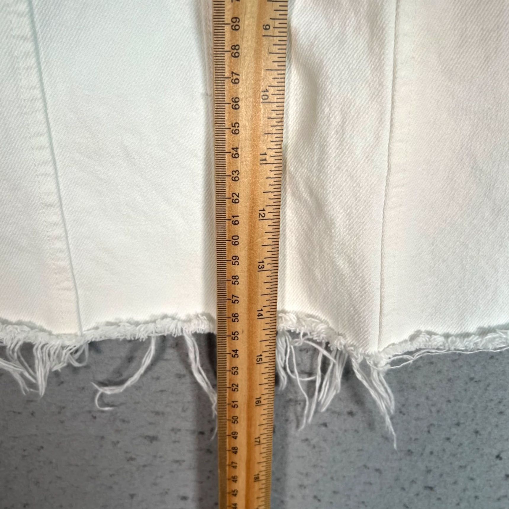 GRLFRND VINTAGE GRLFRND White Denim Skirt Mini Button Front Size 26 Womens Size 26" / US 2 / IT 38 - 6 Thumbnail