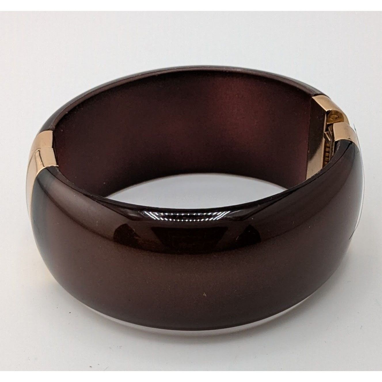 Other Hinged Brown Resin Bangle Bracelet With Gold-Tone Accents Size ONE SIZE - 7 Thumbnail