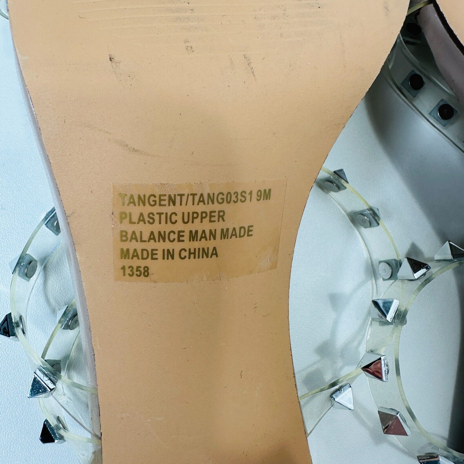 Steve Madden Steve Madden Lucite Cone Heel Clear Silver Stud Sandal 9 Size US 9 / IT 39 - 15 Thumbnail