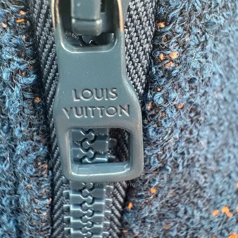 Louis Vuitton Louis Vuitton Bonfire full of logo jacket Size US L / EU 52-54 / 3 - 6 Thumbnail