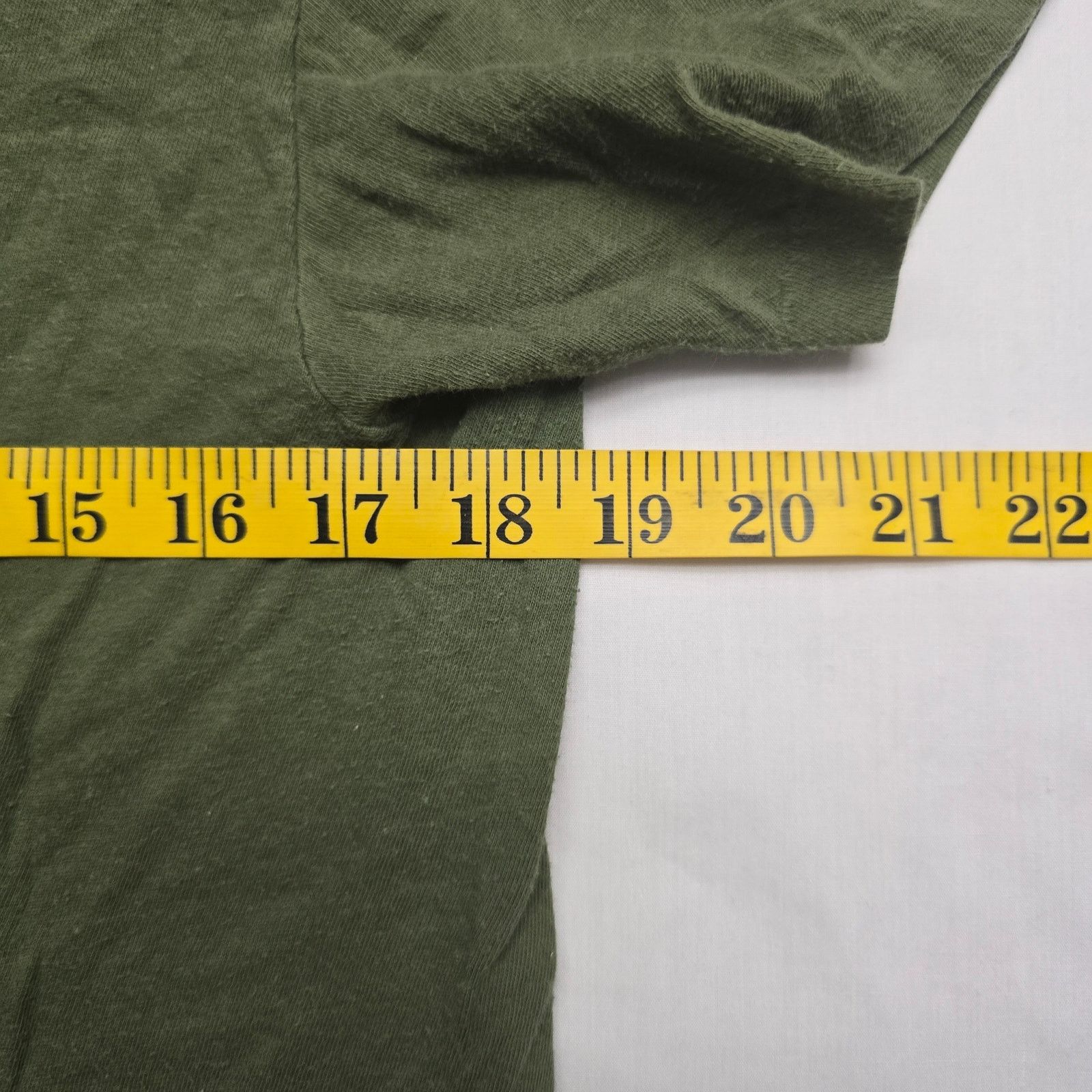 Vintage Vintage Blank Shirt Mens Small Green Single Stitch Plain Tee Size US S / EU 44-46 / 1 - 5 Thumbnail