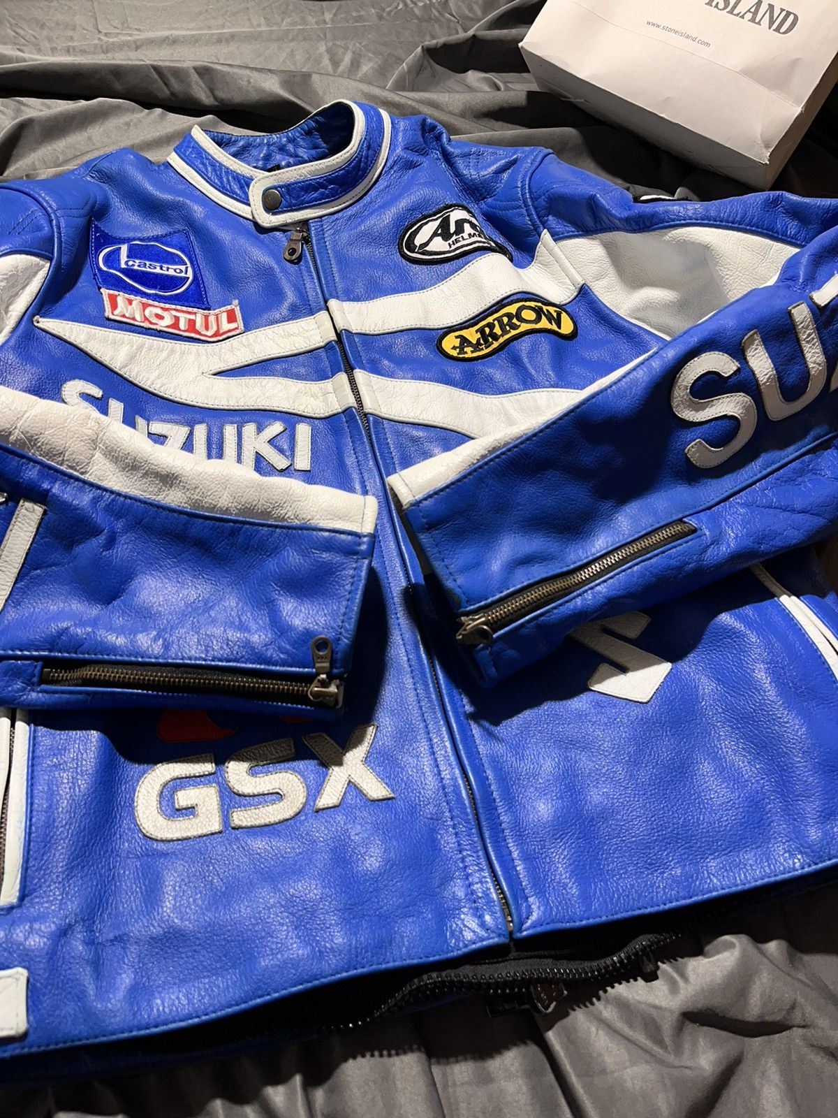 Japanese Brand Vintage Suzuki racing MOTO suit big multi Logo real leather Size US XL / EU 56 / 4 - 11 Thumbnail