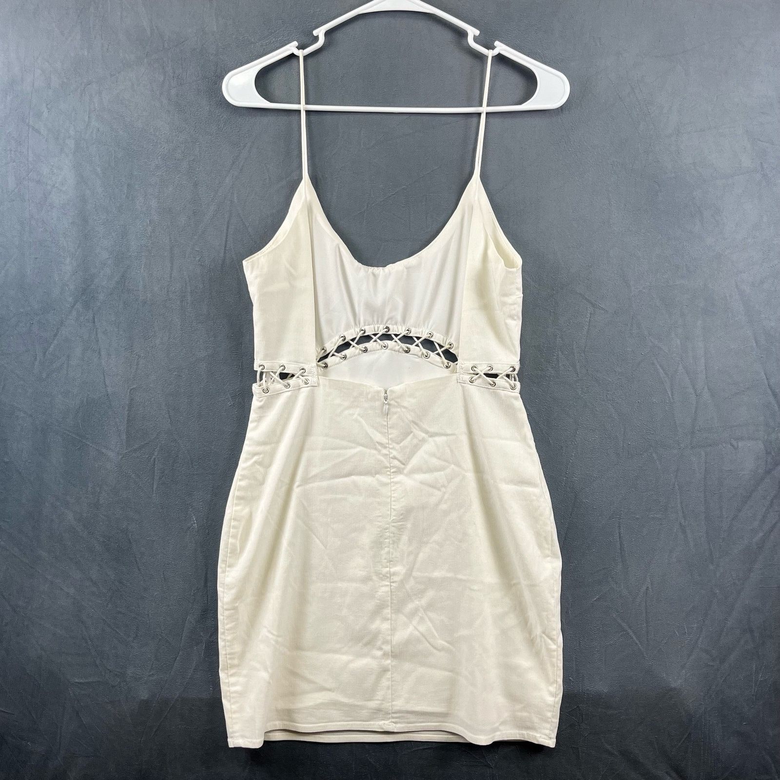 superdown Sexy Y2K Superdown Revolve Mini dress Medium Criss Cross Size M / US 6-8 / IT 42-44 - 2 Thumbnail
