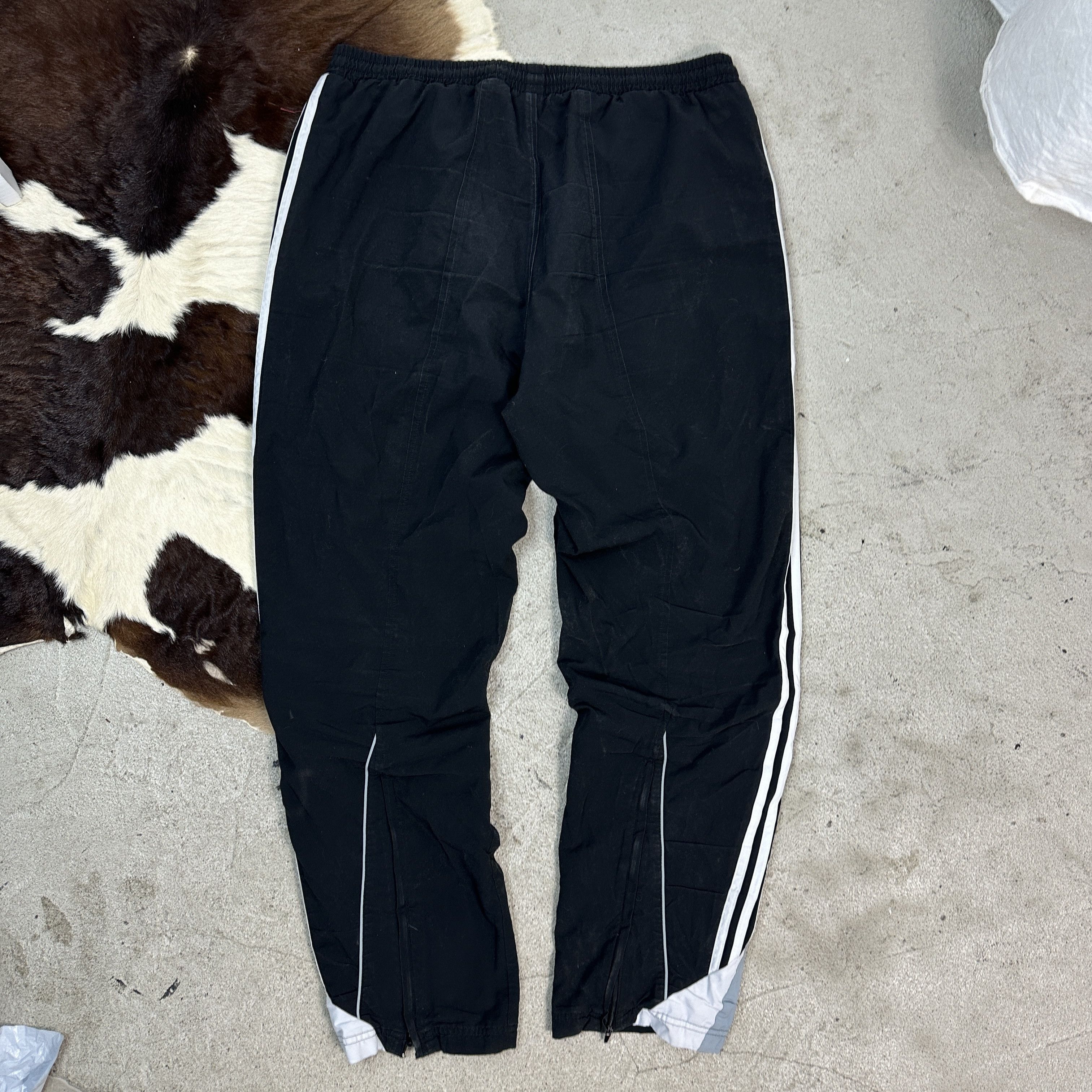 Adidas × Vintage Vintage Sportswear Archive Baggy Adidas Y2K Sweatpants Size US 34 / EU 50 - 5 Thumbnail