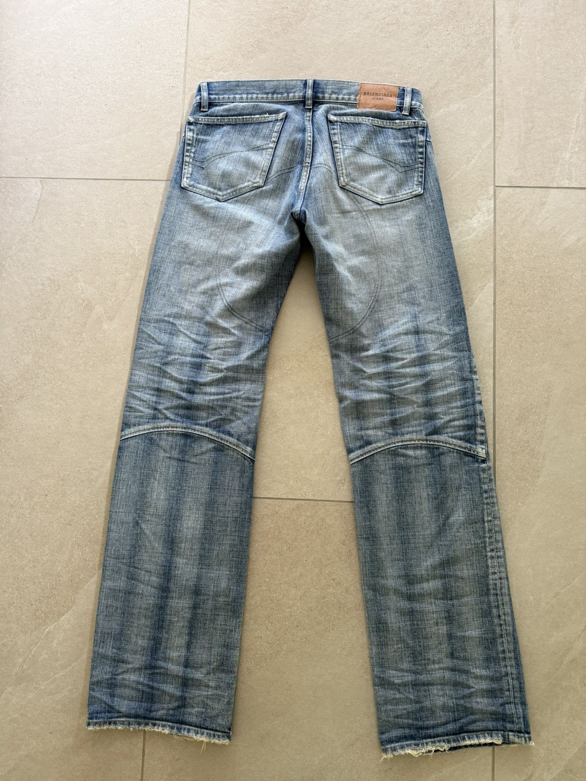 Balenciaga Balenciaga Y2K G-Star Jeans S (runs bigger) as new Unisex Size US 30 / EU 46 - 11 Thumbnail