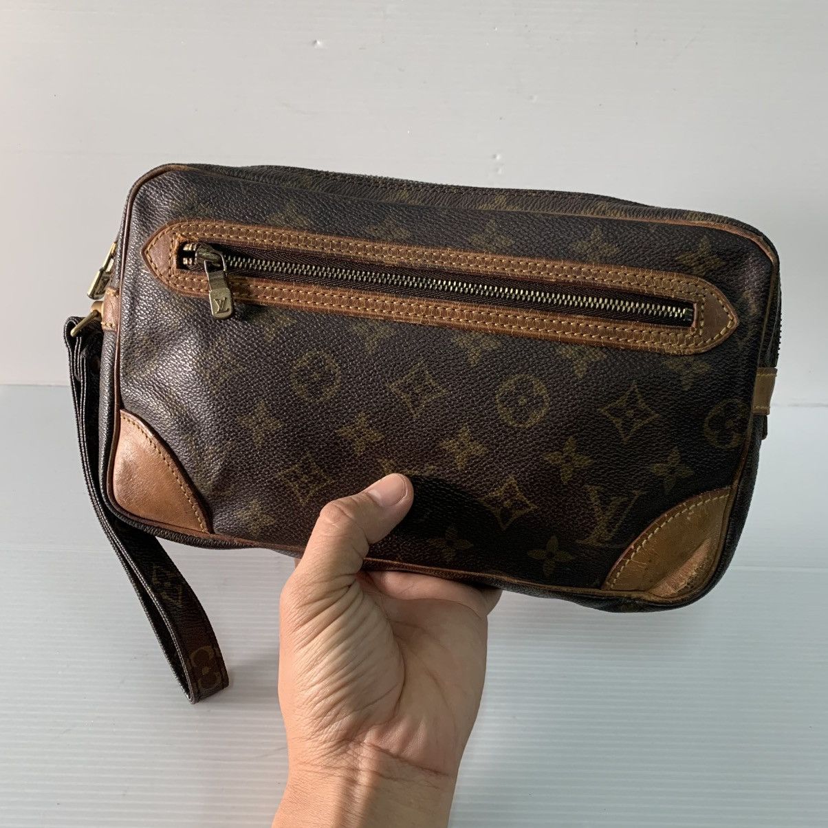 Louis Vuitton Louis Vuitton Marly Clutch Bag Size ONE SIZE - 11 Thumbnail