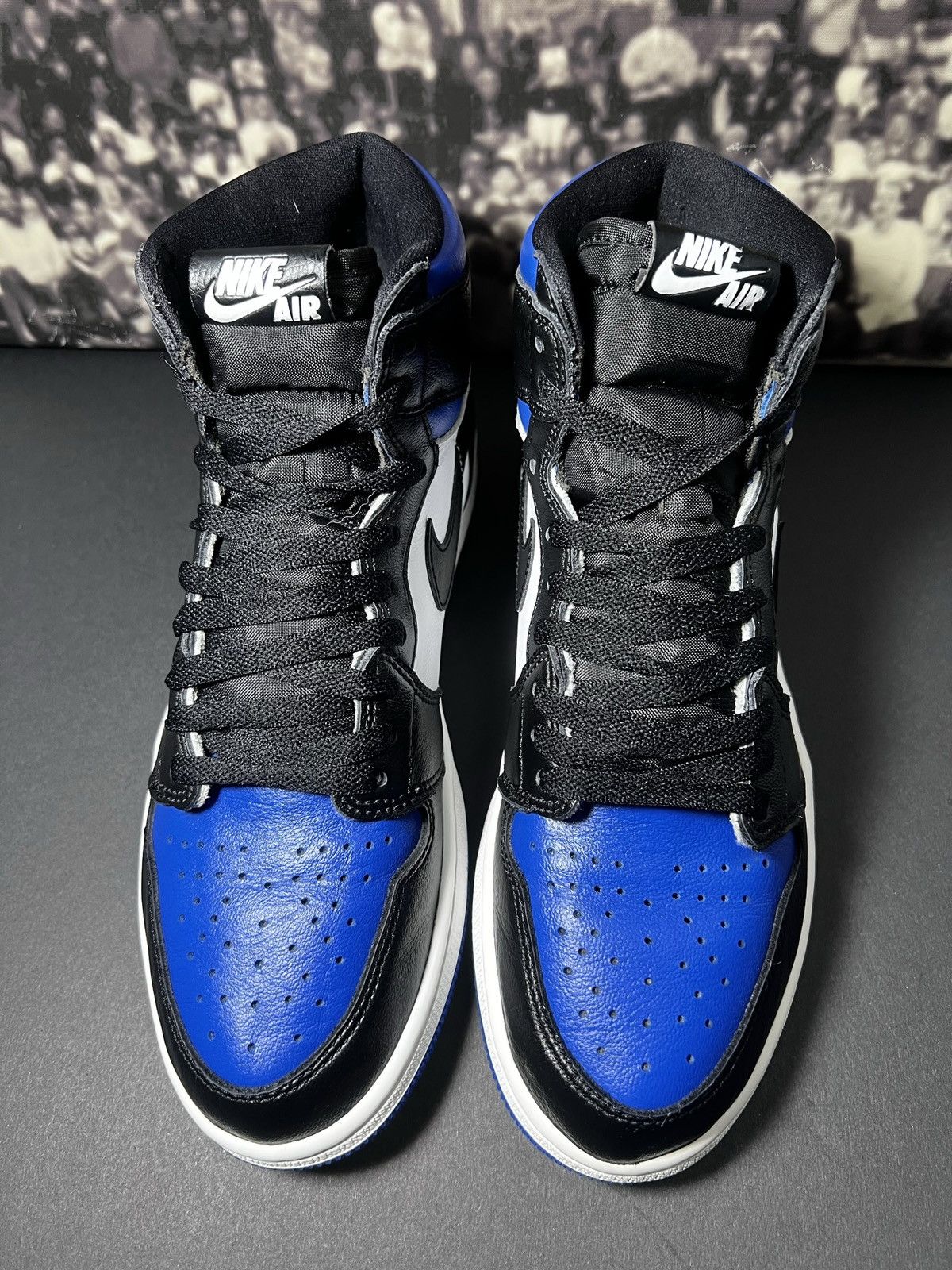 Jordan Brand Nike Air Jordan 1 Retro OG High Royal Toe Sz 9 OG ALL RARE🔥 Size US 9 / EU 42 - 7 Thumbnail