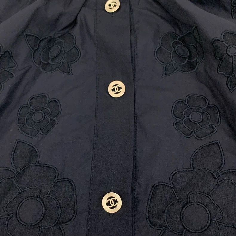 Chanel Chanel Black camellia embroidered single-breasted round-nec Size XS / US 0-2 / IT 36-38 - 5 Thumbnail