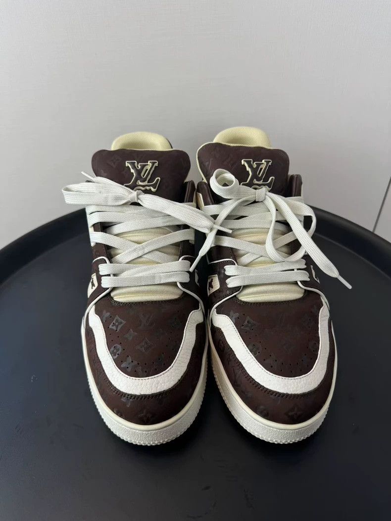 Louis Vuitton Louis Vuitton Tyler co-branded brown presbyopic trainer sn Size US 9 / EU 42 - 3 Thumbnail