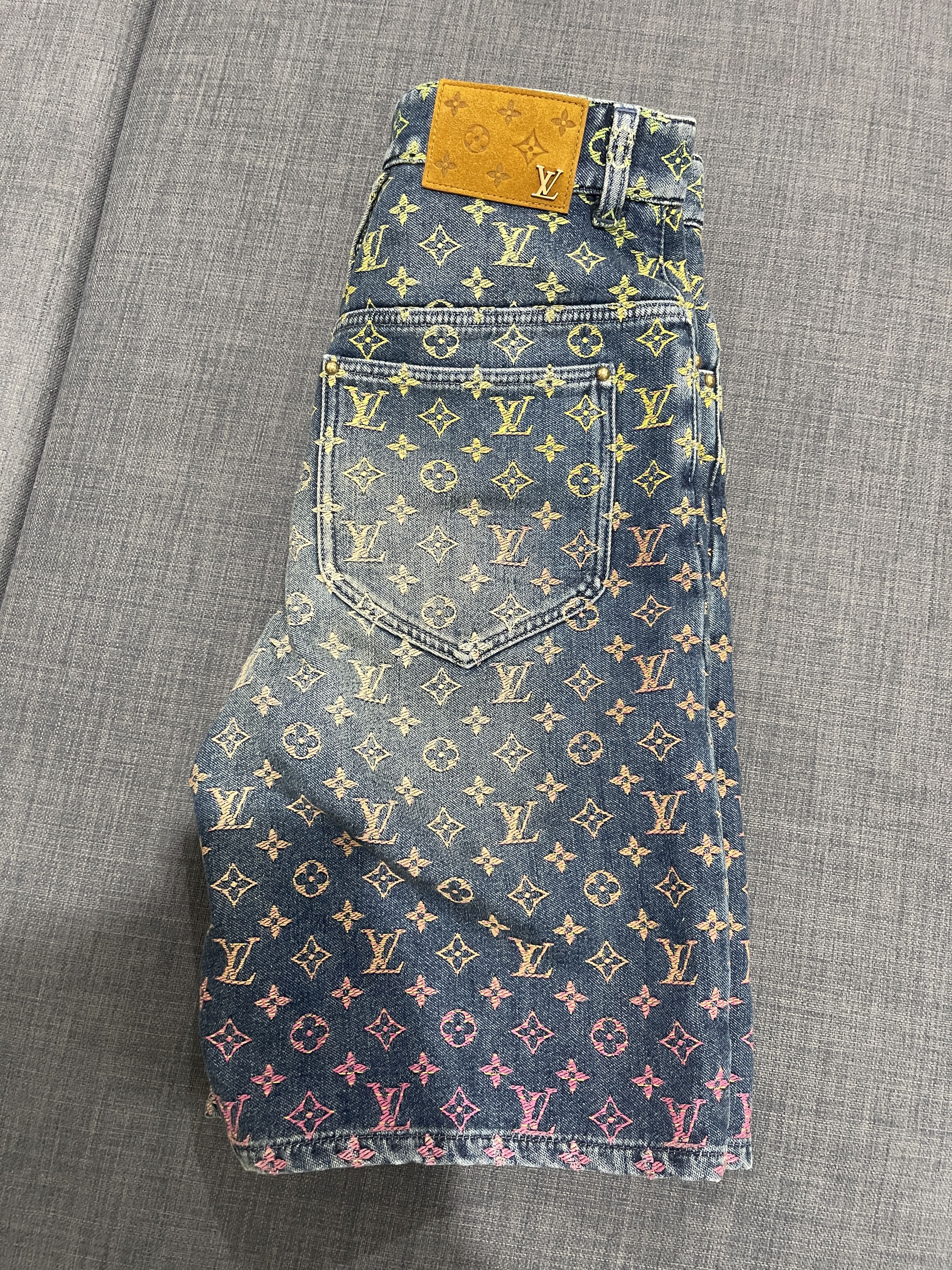 Louis Vuitton Louis Vuitton Rainbow Monogram Denim Shorts Size US 29 - 2 Thumbnail