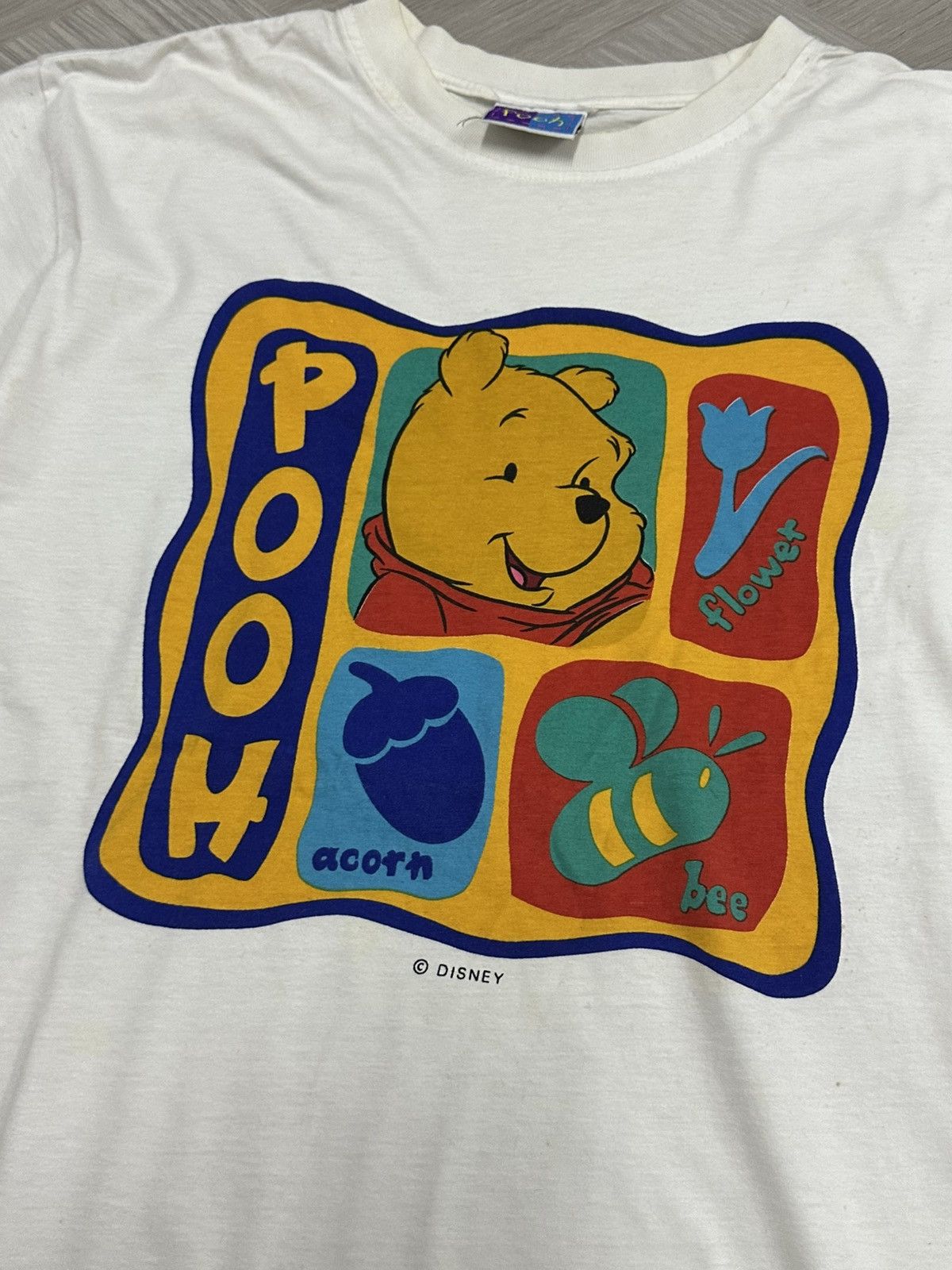 Disney Vintage Winnie The Pooh Cartoon Disney Japan Tee Size US M / EU 48-50 / 2 - 11 Thumbnail