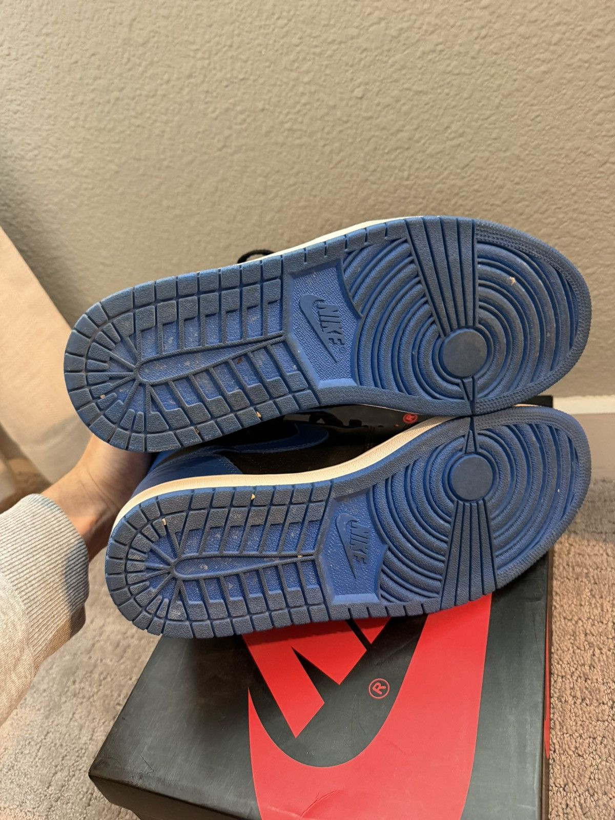 Jordan Brand 2017 Jordan 1 Royal Blue Size US 10 / EU 43 - 6 Thumbnail