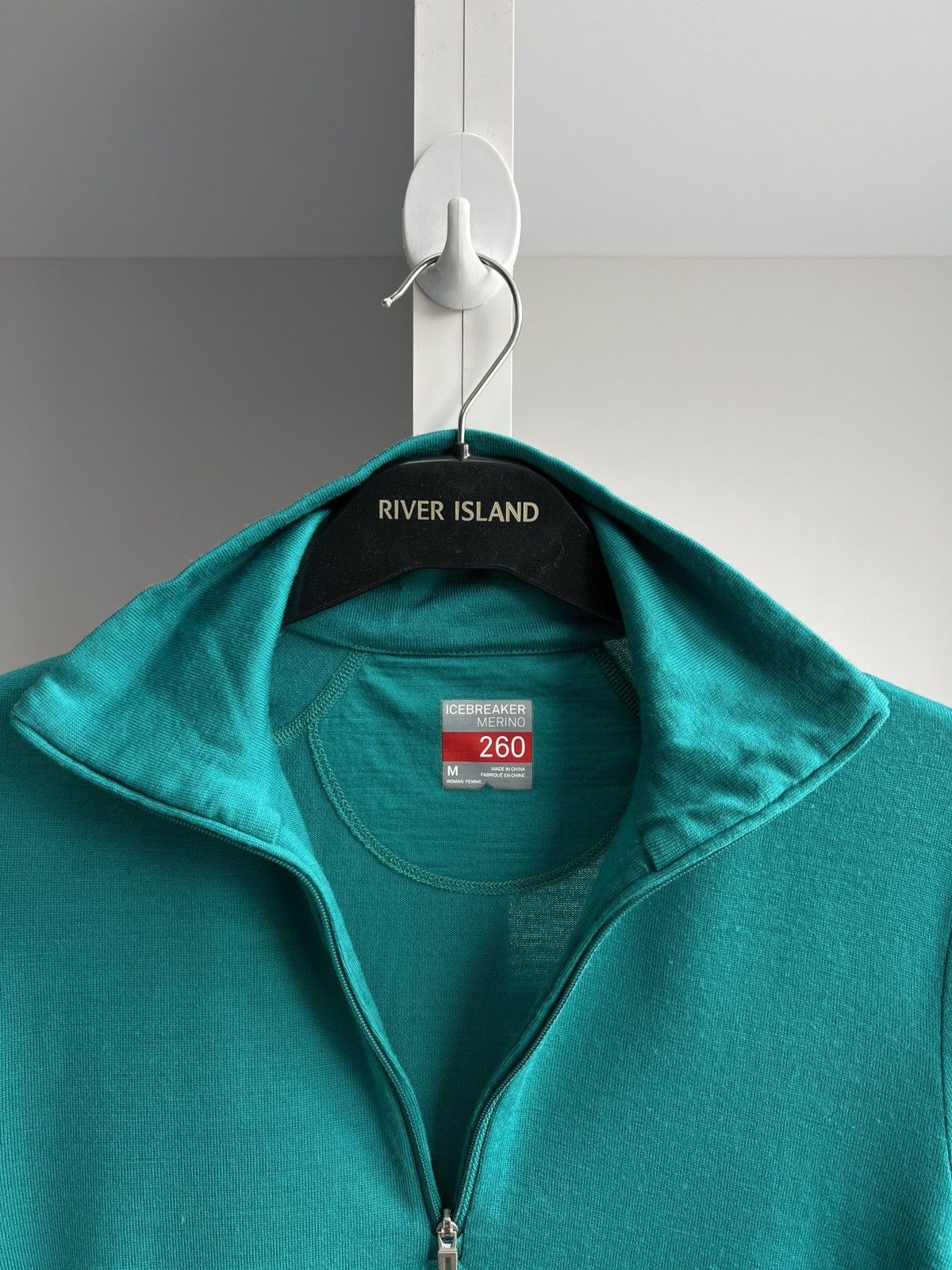 Icebreaker × Vintage Vintage Icebreaker Women’s Merino longsleeve Size M / US 6-8 / IT 42-44 - 8 Thumbnail