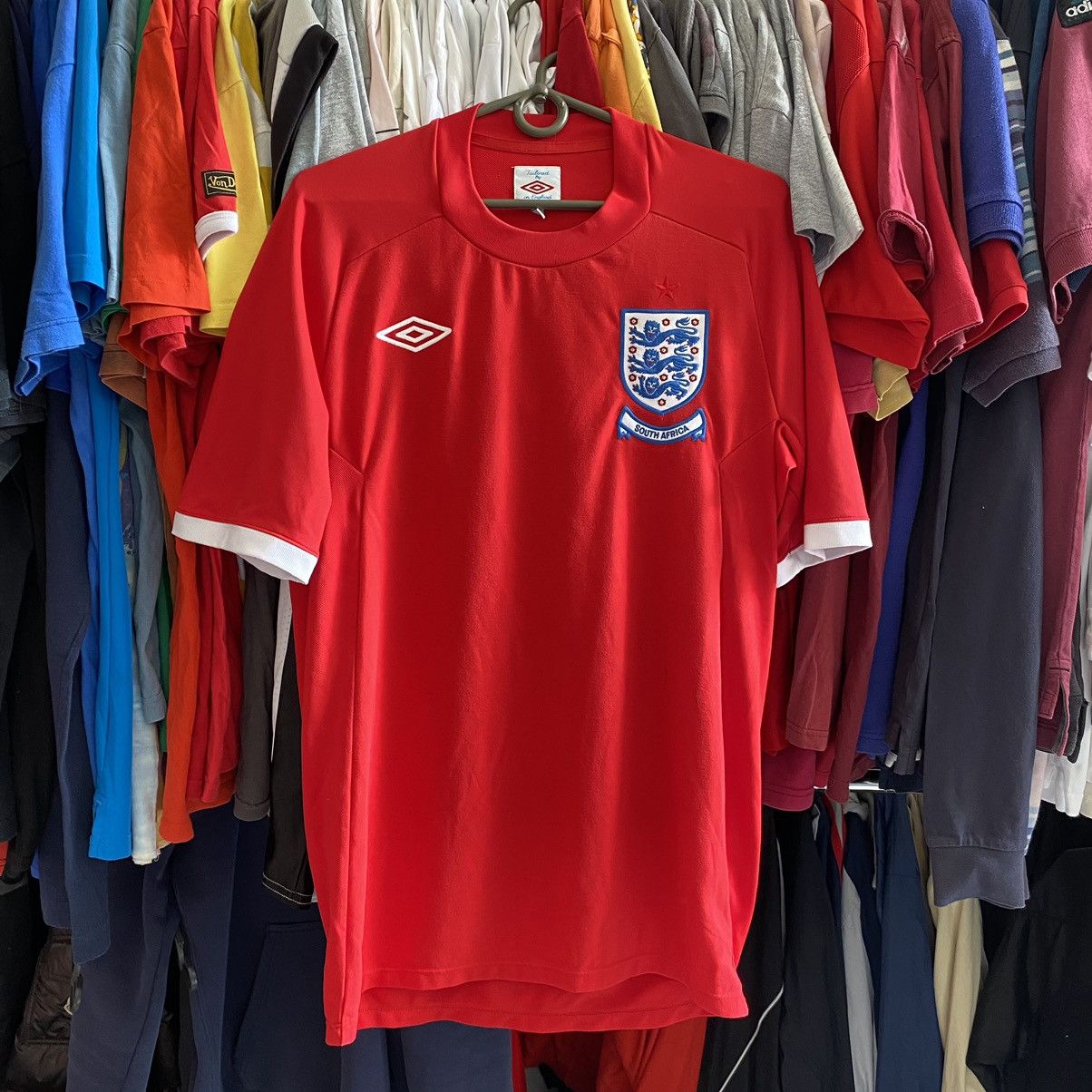 Umbro Vintage Umbro FC England National Team soccer jersey Size US S / EU 44-46 / 1 - 1 Thumbnail