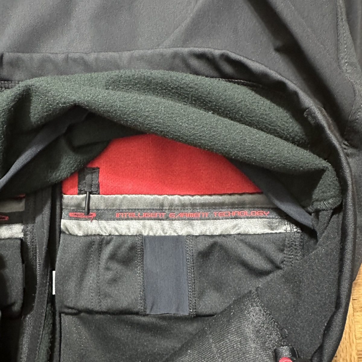 The North Face Vintage The North Face Summit Series Polartec Heat jacket Size US L / EU 52-54 / 3 - 7 Thumbnail