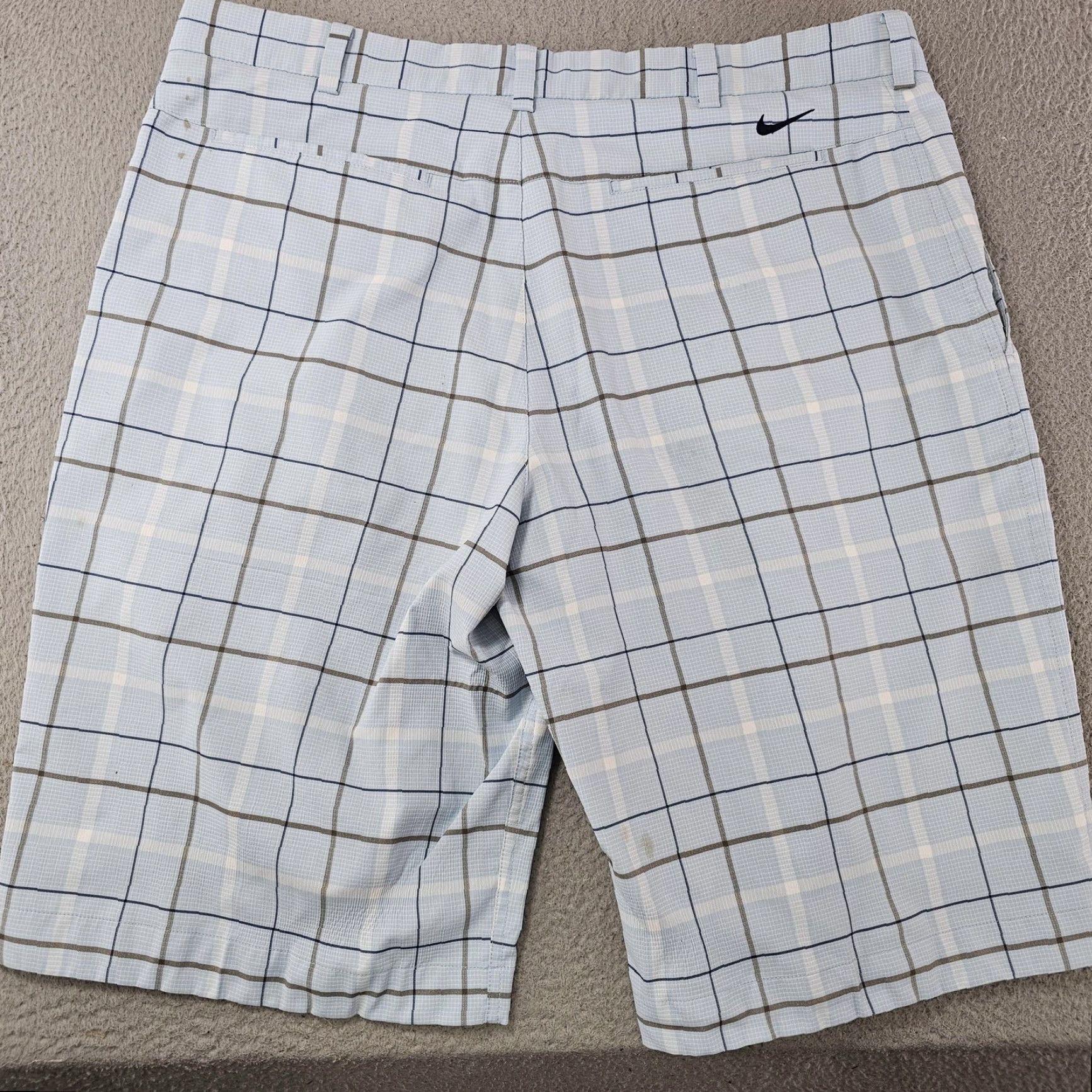 Nike Nike Golf Shorts Mens 36 Blue Plaid Stretch Performance Flat Front Pockets Logo Size US 36 / EU 52 - 5 Thumbnail