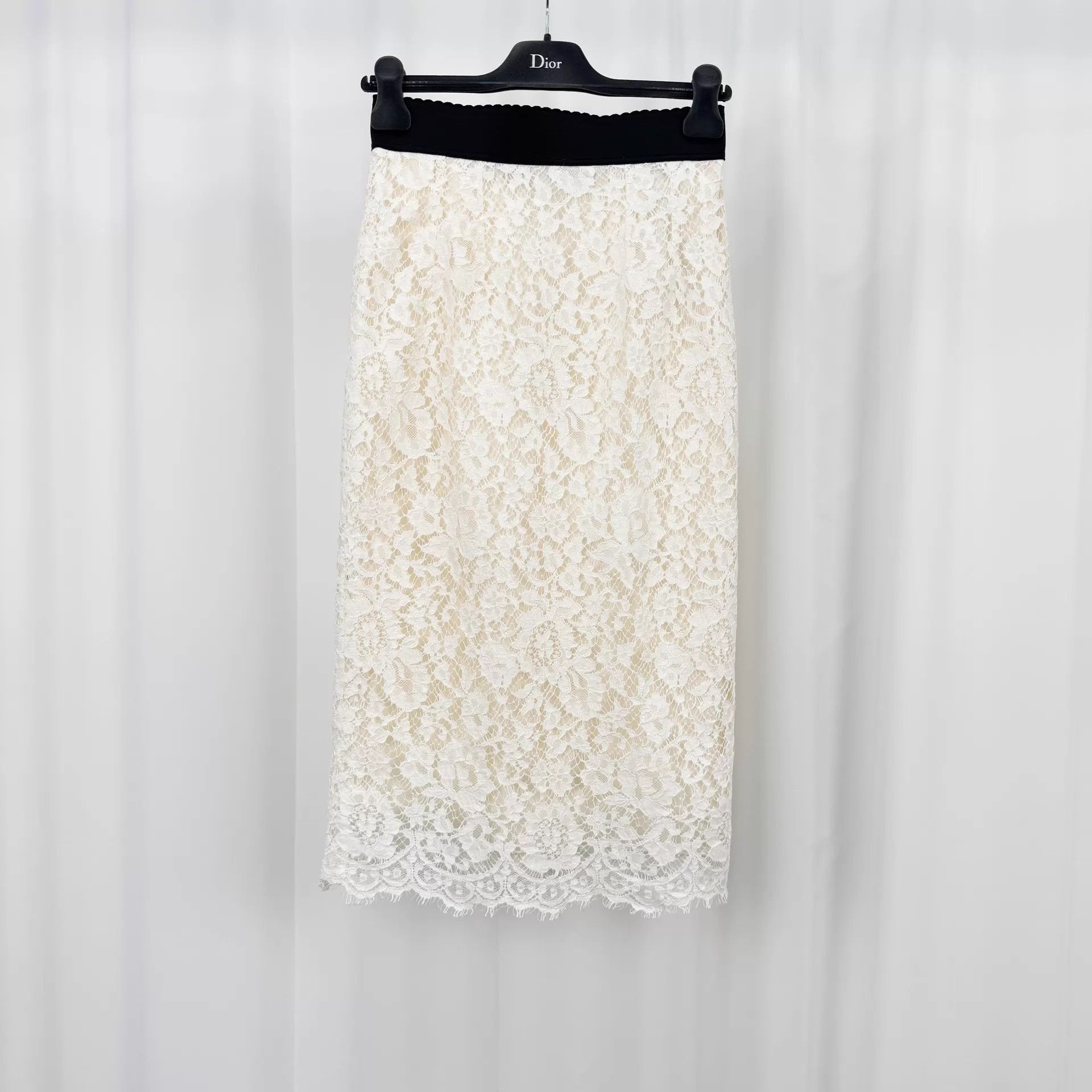 Dolce & Gabbana Dolce&Gabbana Lace Skirt 40 99 New KL11435 Size 27" / US 4 / IT 40 - 1 Thumbnail